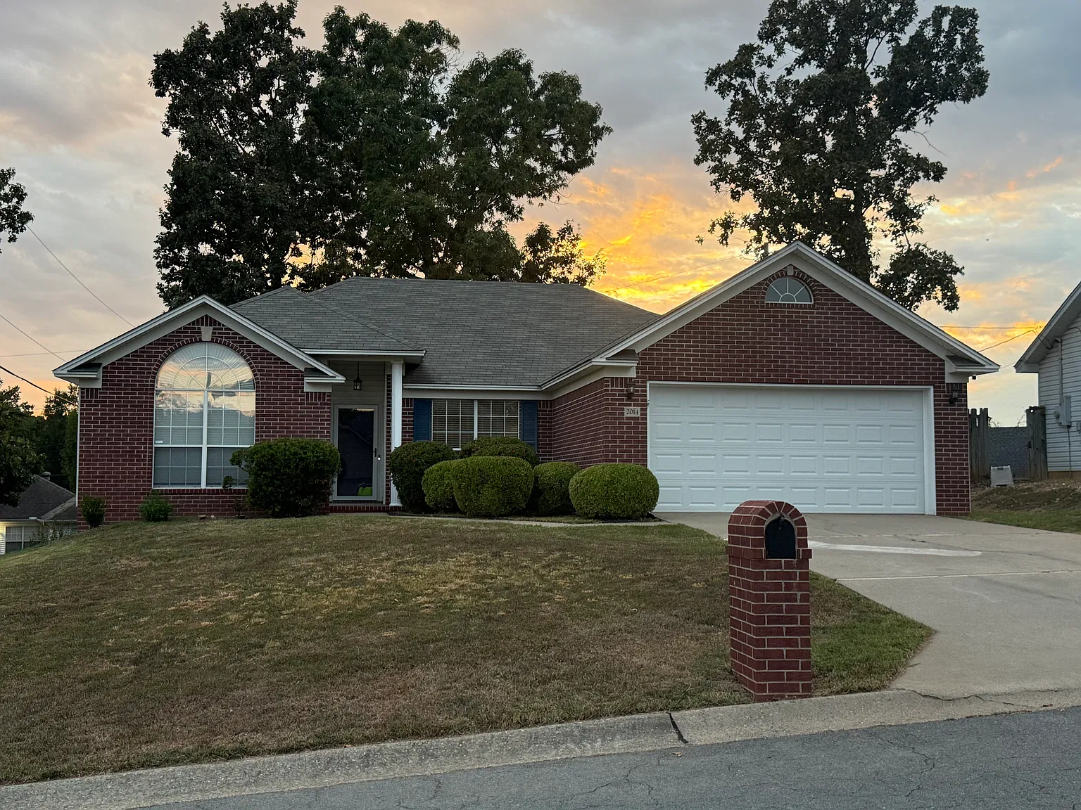 3 bed, 1667 sqft, $1,850 — Photo 1