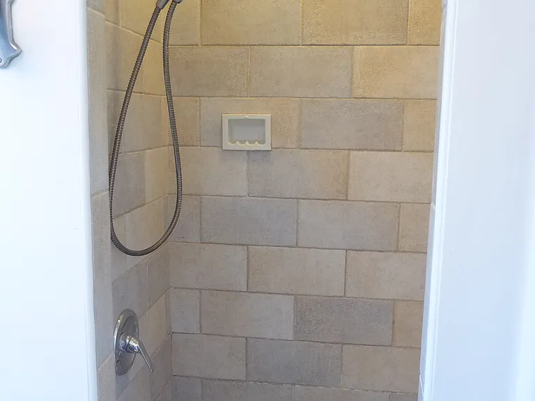6136 Oliva Ave — Photo 29