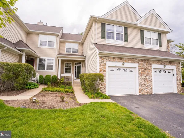 27 River Birch Cir, Princeton, NJ 08540
