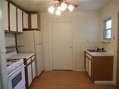 2nd image of 1323 Ryland Ave