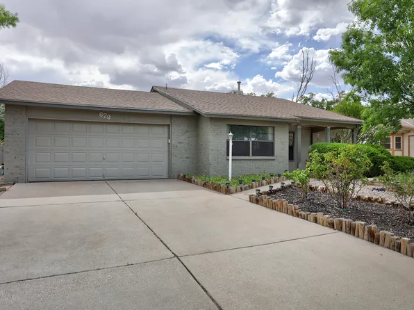 629 Littler Dr SE, Rio Rancho, NM 87124