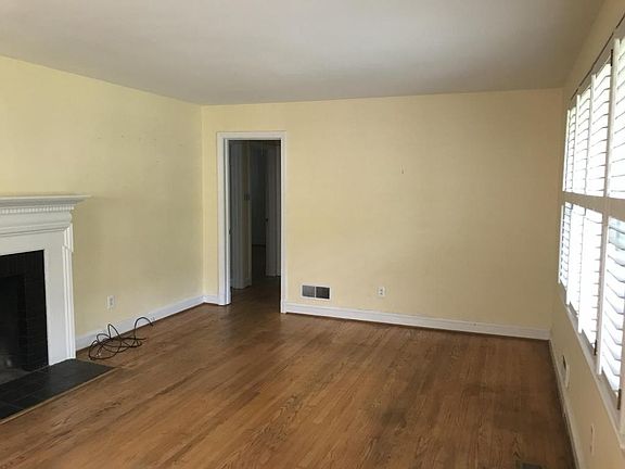 4th image of 1505 Baysdale Ln
