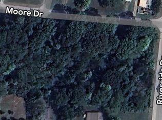 913 Riverside Dr, Columbia, TN 38401