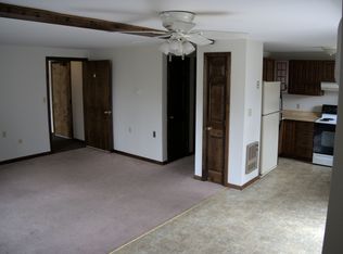 629 Brown Ave APT 2S, Manchester, NH 03103
