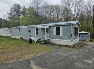 68 Middle Road, Sabattus, ME 04280