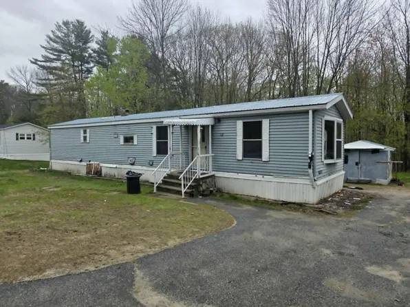 68 Middle Road, Sabattus, ME 04280