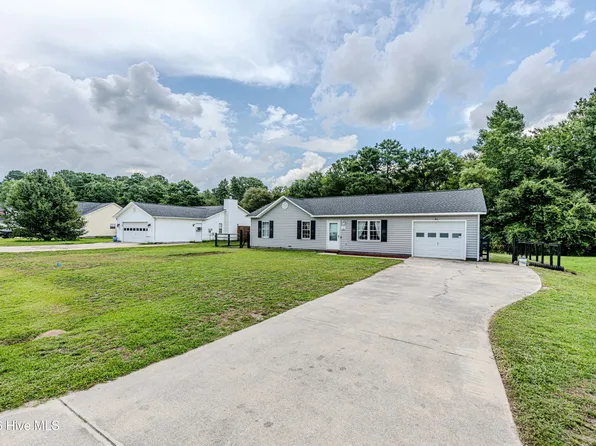 106 Linden Road, Richlands, NC 28574