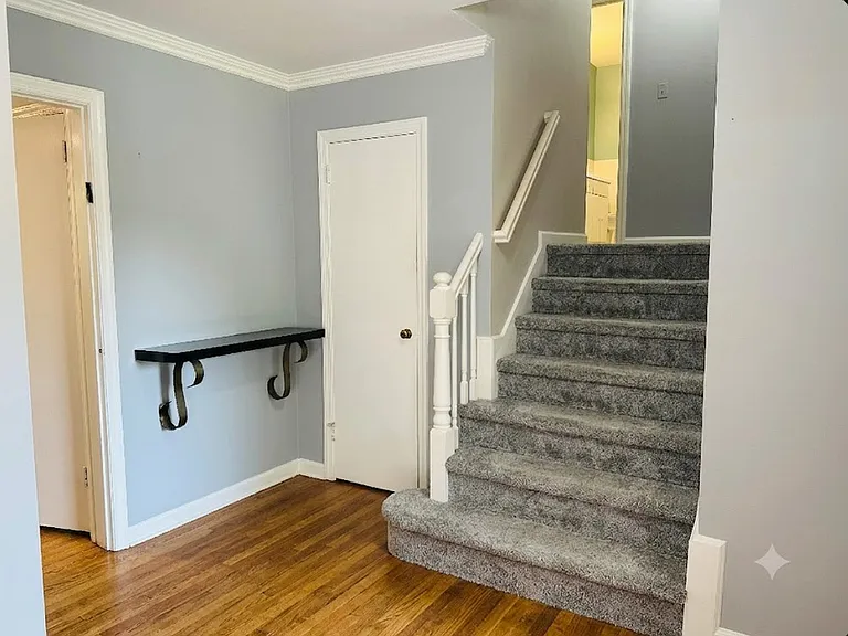 Front Entryway Side Angle
