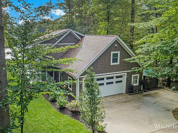 4th image of 6754 E Four Seasons Dr