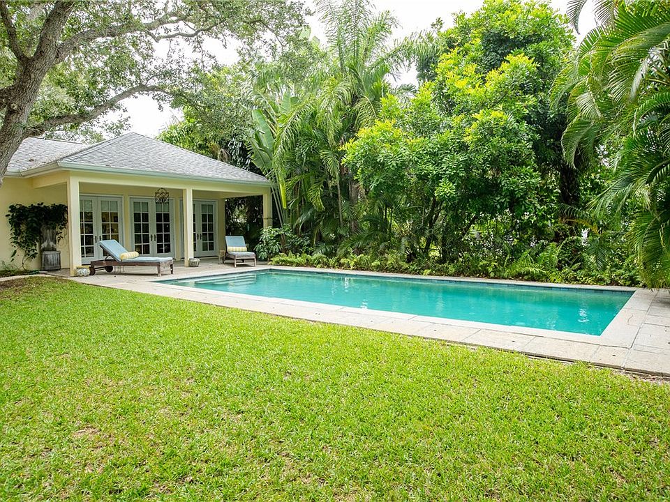 711 Riomar Dr, Vero Beach, FL 32963 Zillow