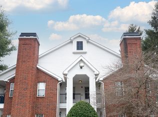 31 High St APT 11201, East Hartford, CT 06118