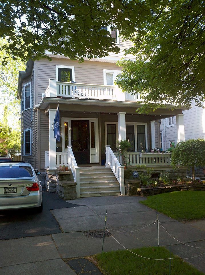 28 Saint James Pl, Buffalo, NY 14222 Zillow