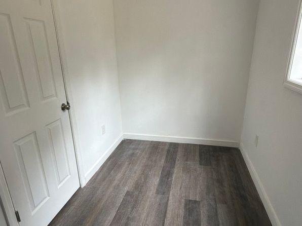 (undisclosed Address)