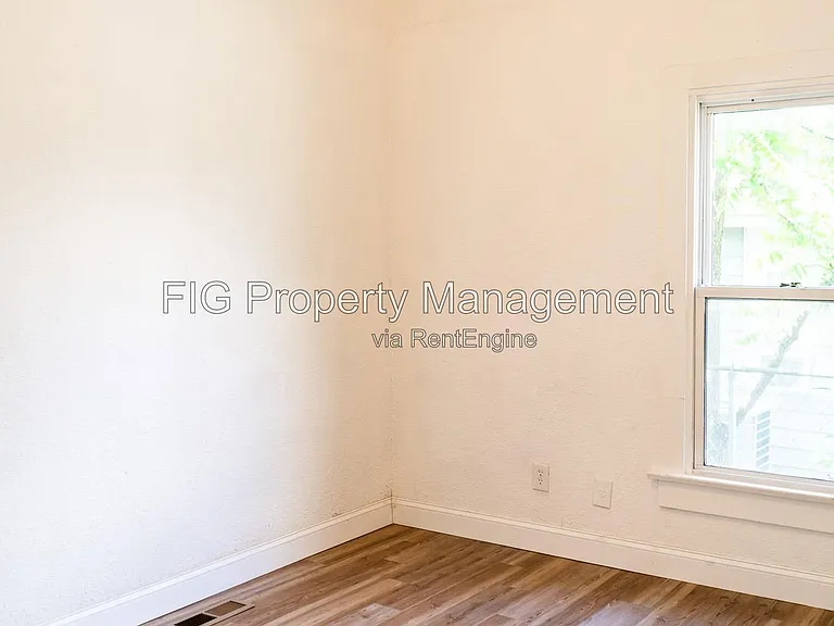 1013 Glider Ave — Photo 12