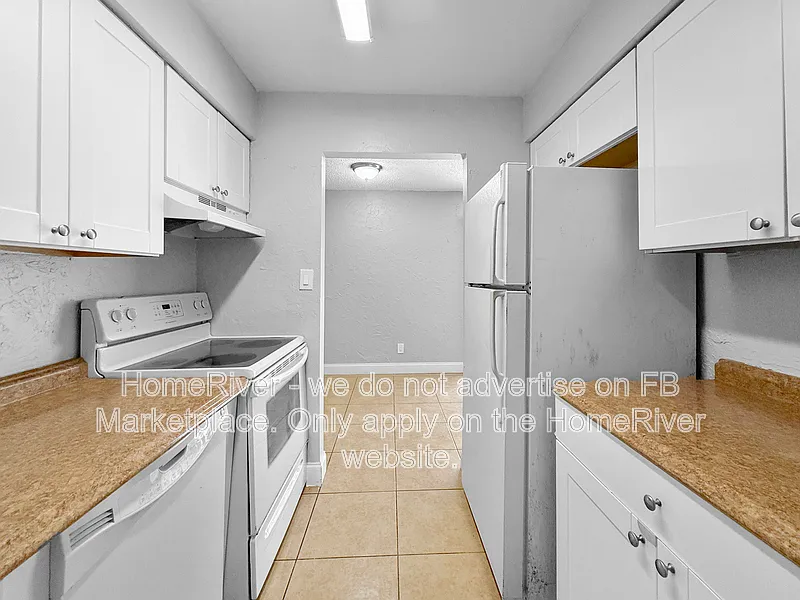 1 bed, 1.0 bath, 809 sqft, $995 — Photo 2