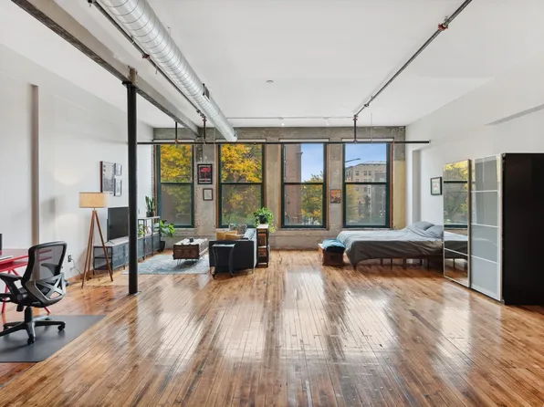 523 Jackson St APT 208, Saint Paul, MN 55101