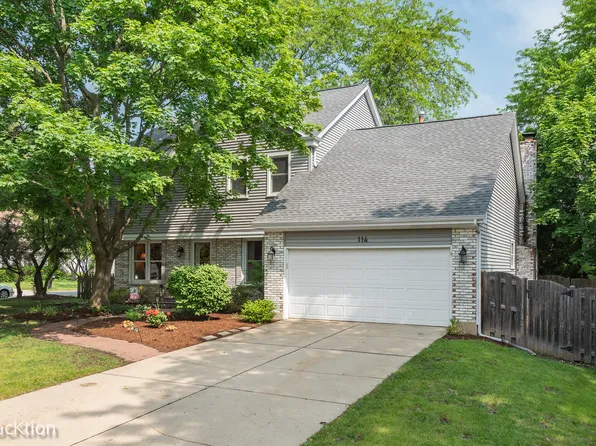 114 Austin Ct, Vernon Hills, IL 60061