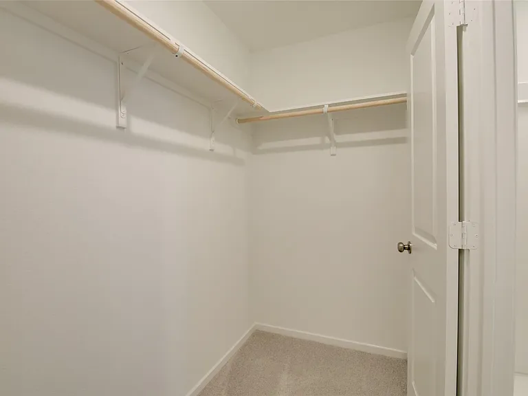 10915 Tawny Rdg — Photo 20
