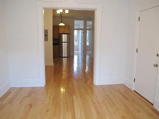 Rented by Dwell Residential Inc | media 21