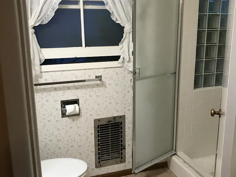 14271 Eastridge Dr #A — Photo 11