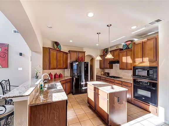 4th image of 8128 Black Sumac Dr