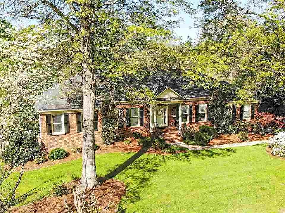 1st image of 10 Glenbriar Ct