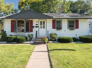 2116 Hawthorne Ave E, Saint Paul, MN 55119