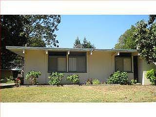 4th image of 390 Roble Ave
