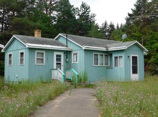 12822 E Traynor Rd, Goetzville, MI 49736