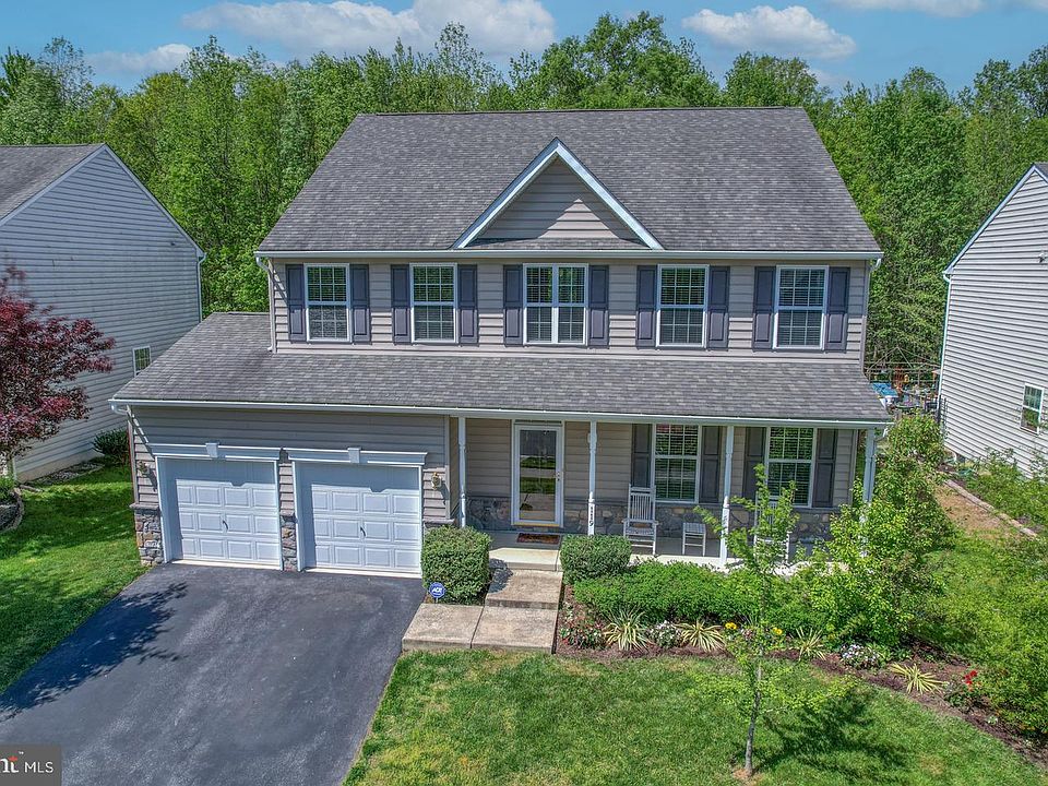 1st image of 119 Willow Oak Blvd