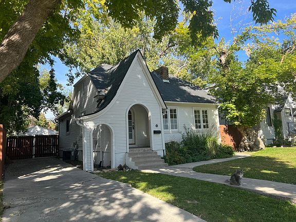 5th image of 325 E Herbert Ave