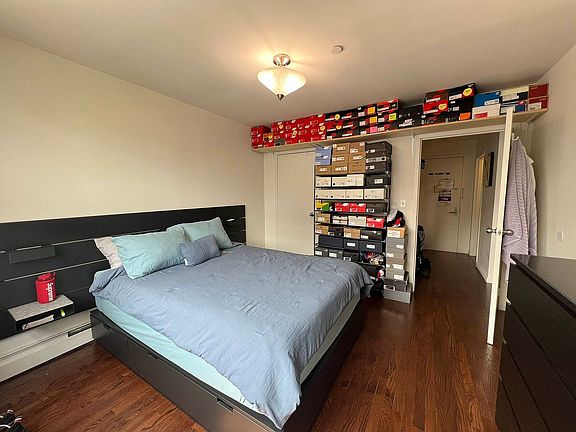 2nd image of 14-07 31st Ave #2B