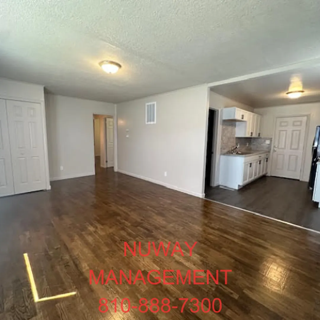 Available Now - 3 Bedroom House In Grand Blanc — Photo 3