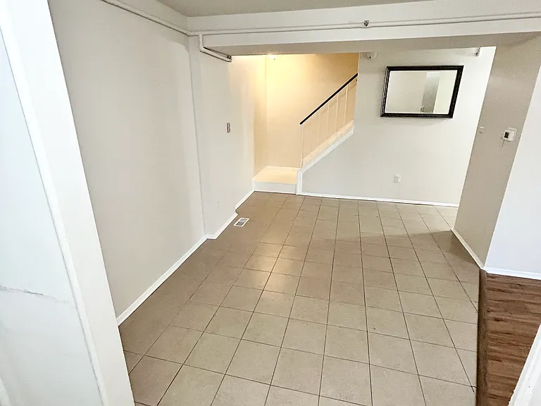 4823 Berwyn House Rd #4823 — Photo 4