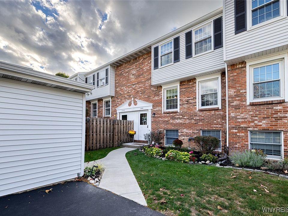 1st image of 1344 Independence Dr