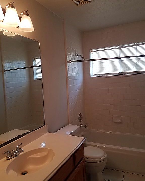 Upstairs Bathroom