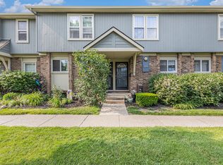 249 N Maple Rd, Saline, MI 48176