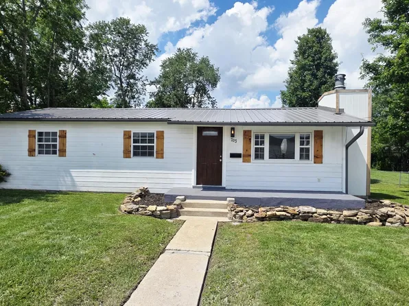 703 E Jackson Street, Marshfield, MO 65706