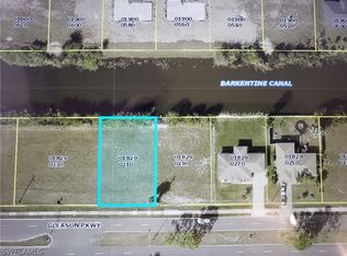 711 Gleason Pkwy, Cape Coral, FL 33914