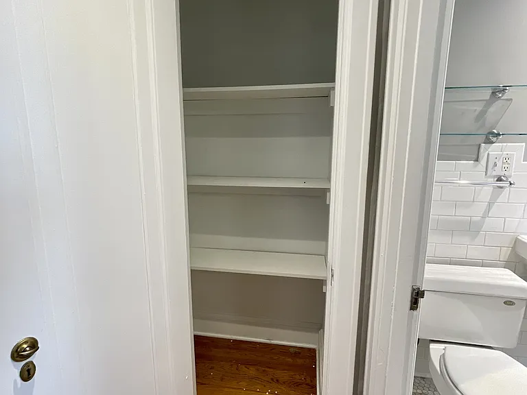 910 Ward Pkwy — Photo 26