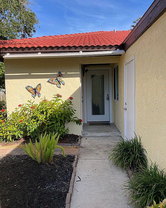 1st image of 8799 Live Oak Ct
