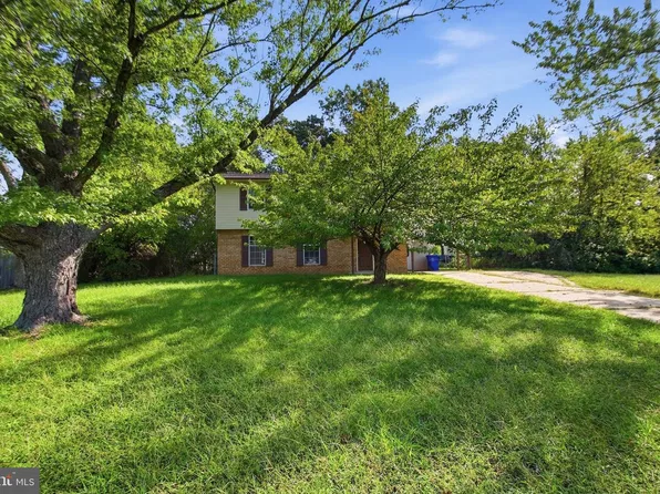 721 University Dr, Waldorf, MD 20602
