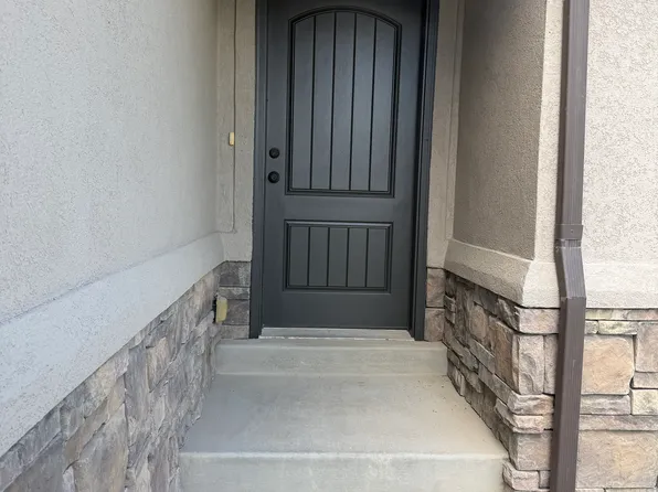587 N Hills Ct, Saratoga Springs, UT 84045