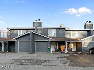 8050 Pioneer Dr APT 704, Anchorage, AK, 99504