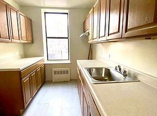 540 E 22nd St #1F, Brooklyn, NY 11226