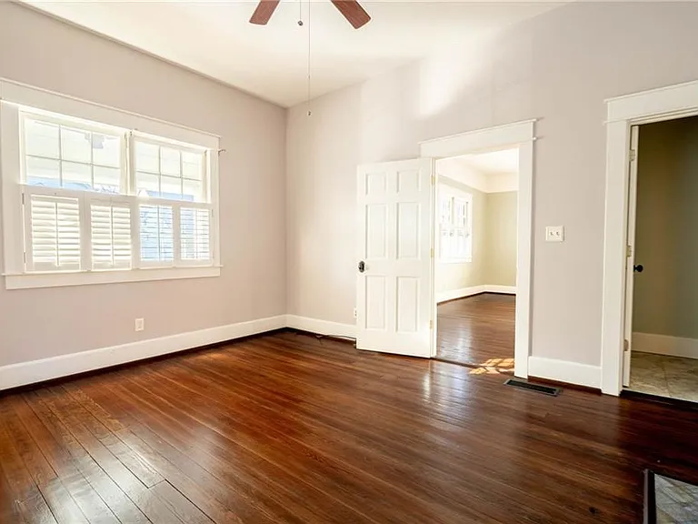 311 Josephine St NE — Photo 26