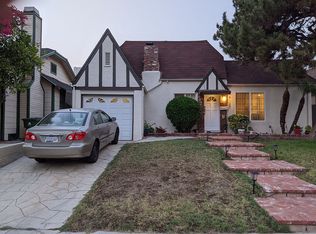 10805 Sarah St, North Hollywood, CA 91602