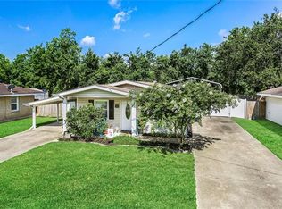 300 Barton Ave, Luling, LA 70070