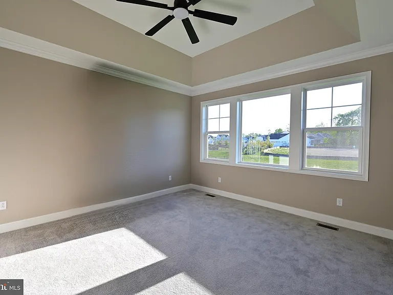 19504 Safflower Way — Photo 10