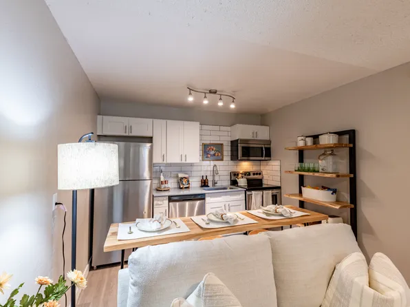 Artisan at Downtown Chandler